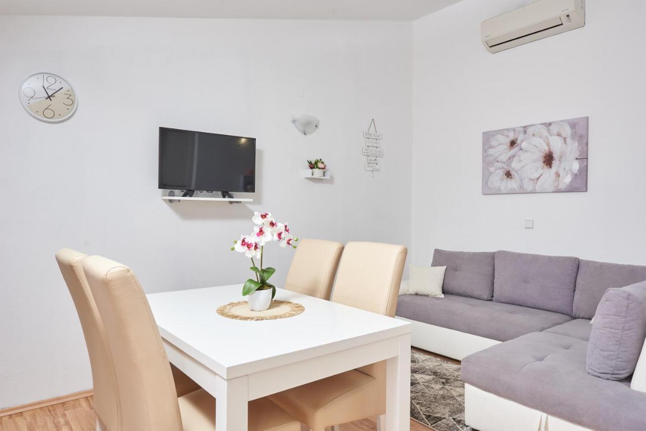 Apartments Lumi Rogoznica  Exteriér fotografie